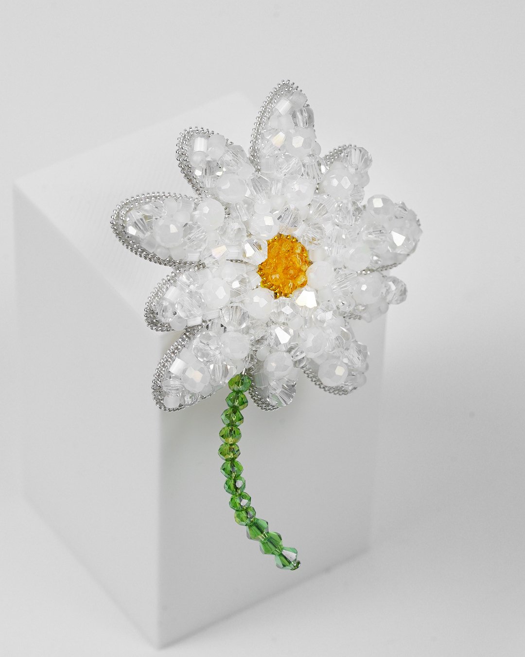 Chamomile Brooch – Full Bloom - Image 8