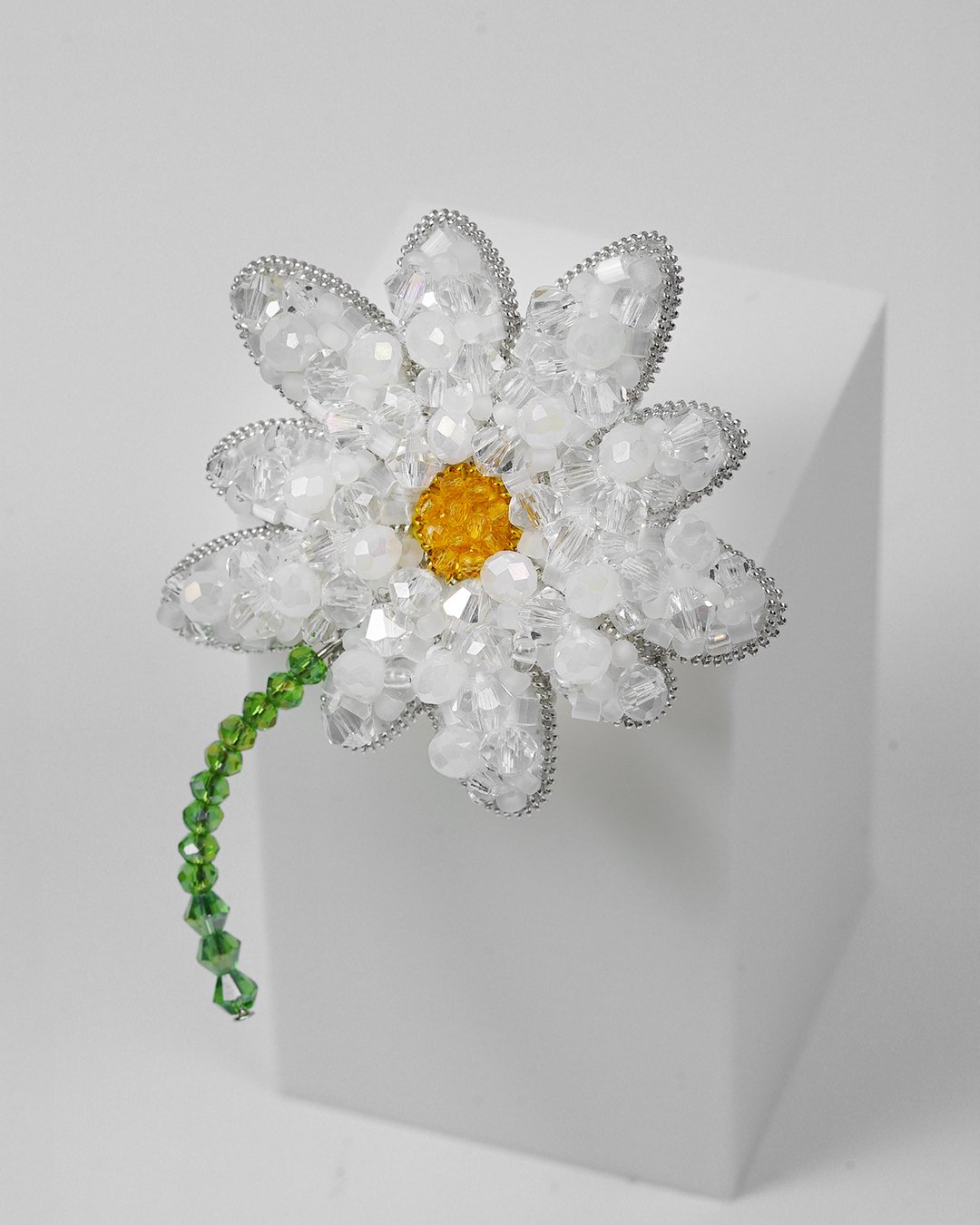 Chamomile Brooch – Full Bloom - Image 7
