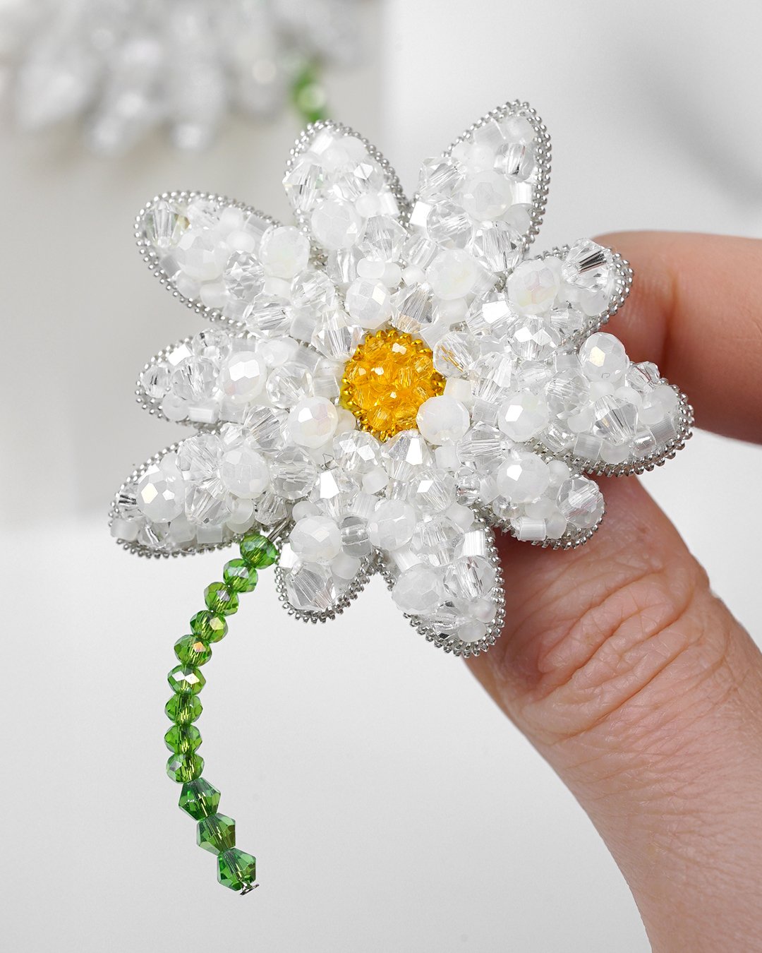 Chamomile Brooch – Full Bloom - Image 3