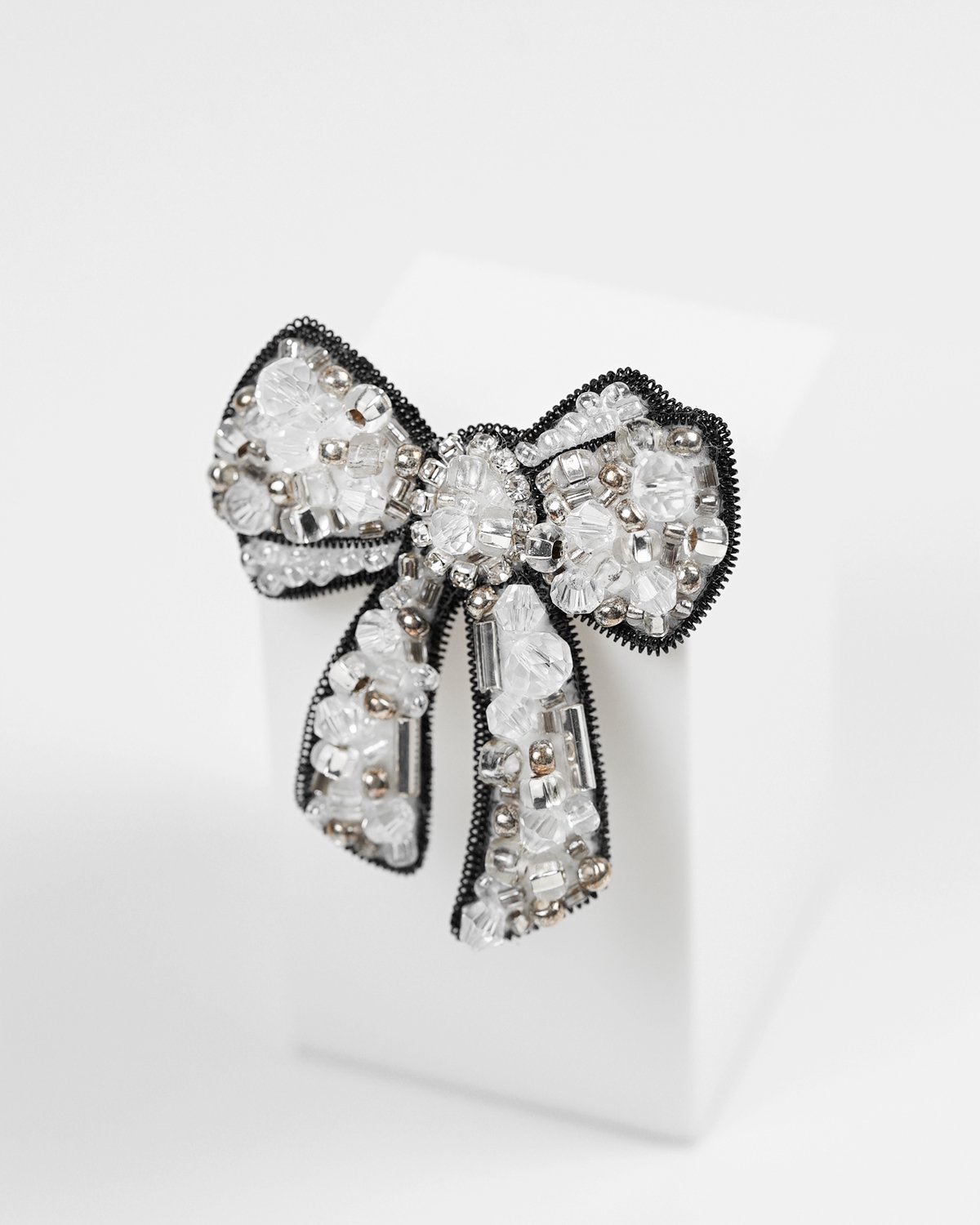 Bow Brooch - Silver White - Image 21