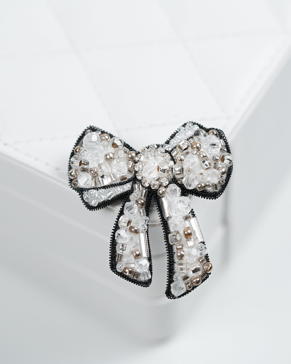 Bow Brooch - Silver White - Image 9