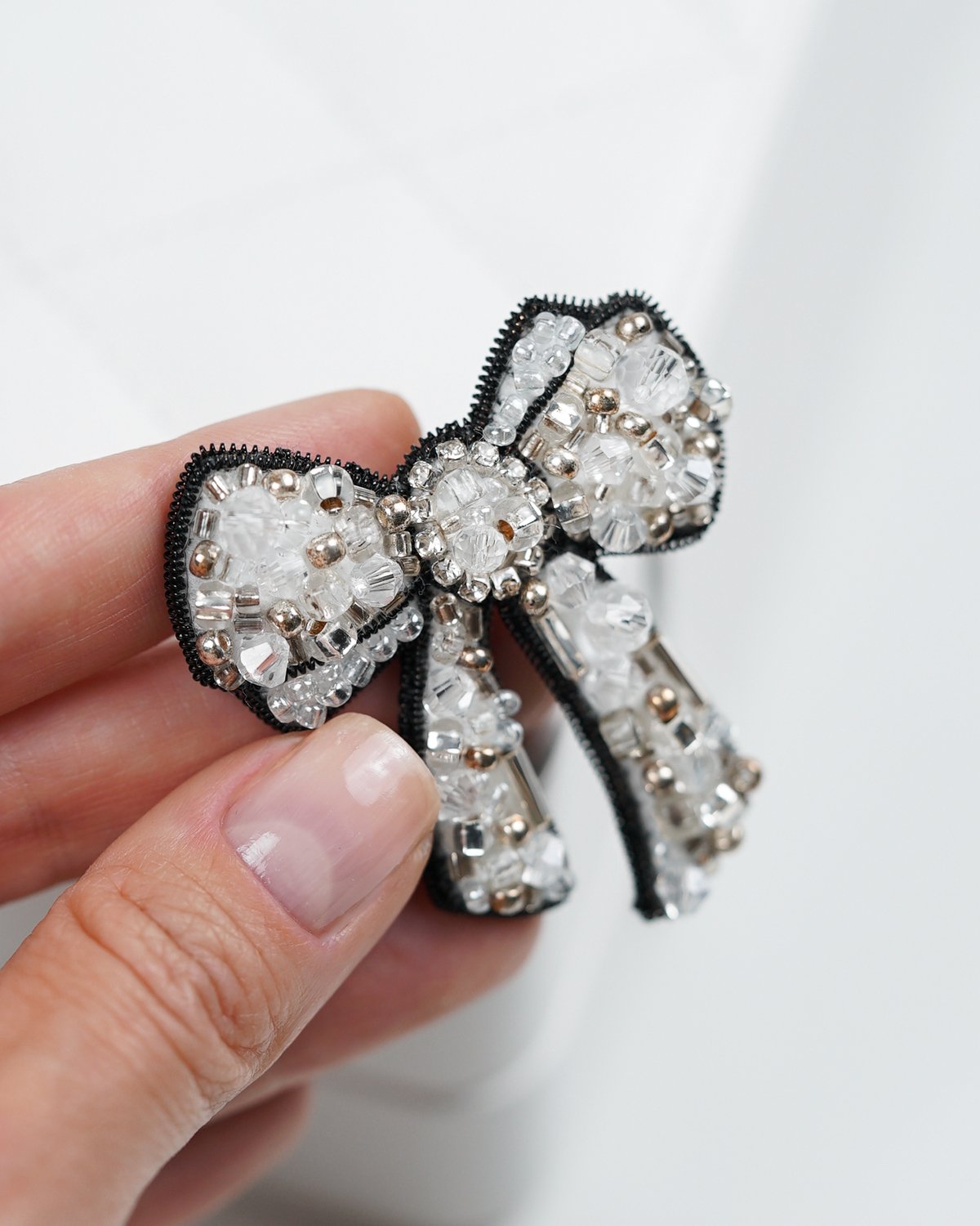 Bow Brooch - Silver White - Image 11