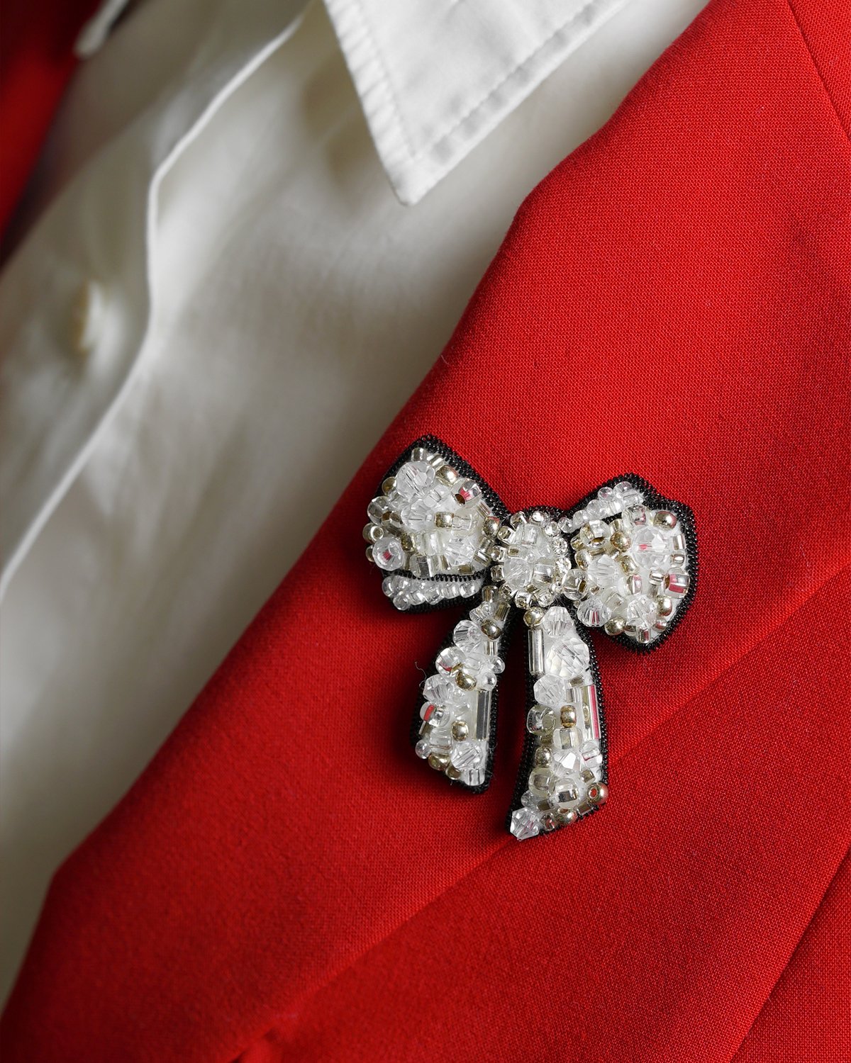 Bow Brooch - Silver White - Image 16