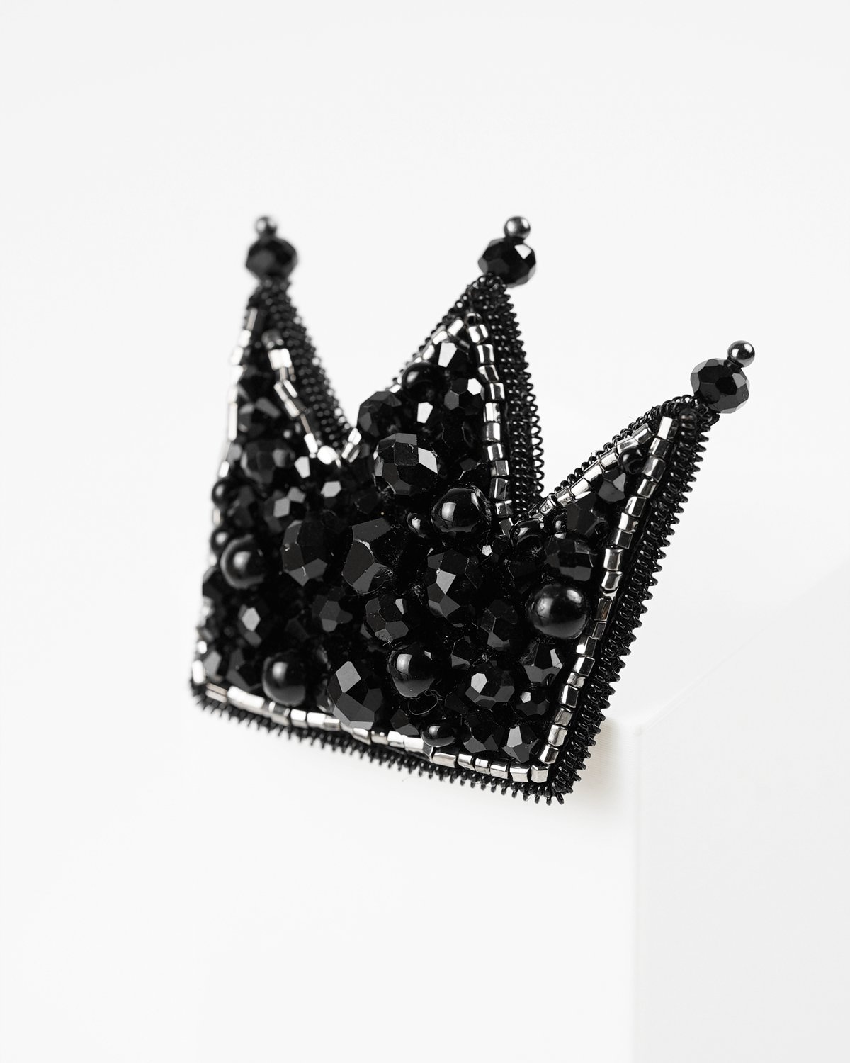Black Crown Brooch (Basquiat Inspired) - Image 7