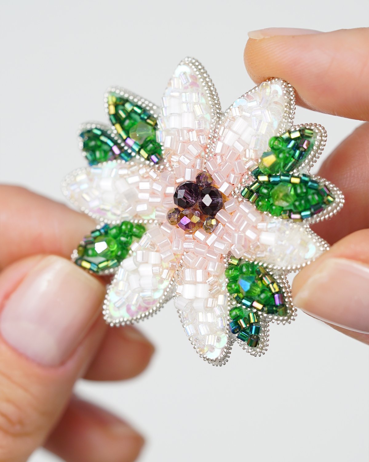 Spring Flower Beaded Brooch - Image 10
