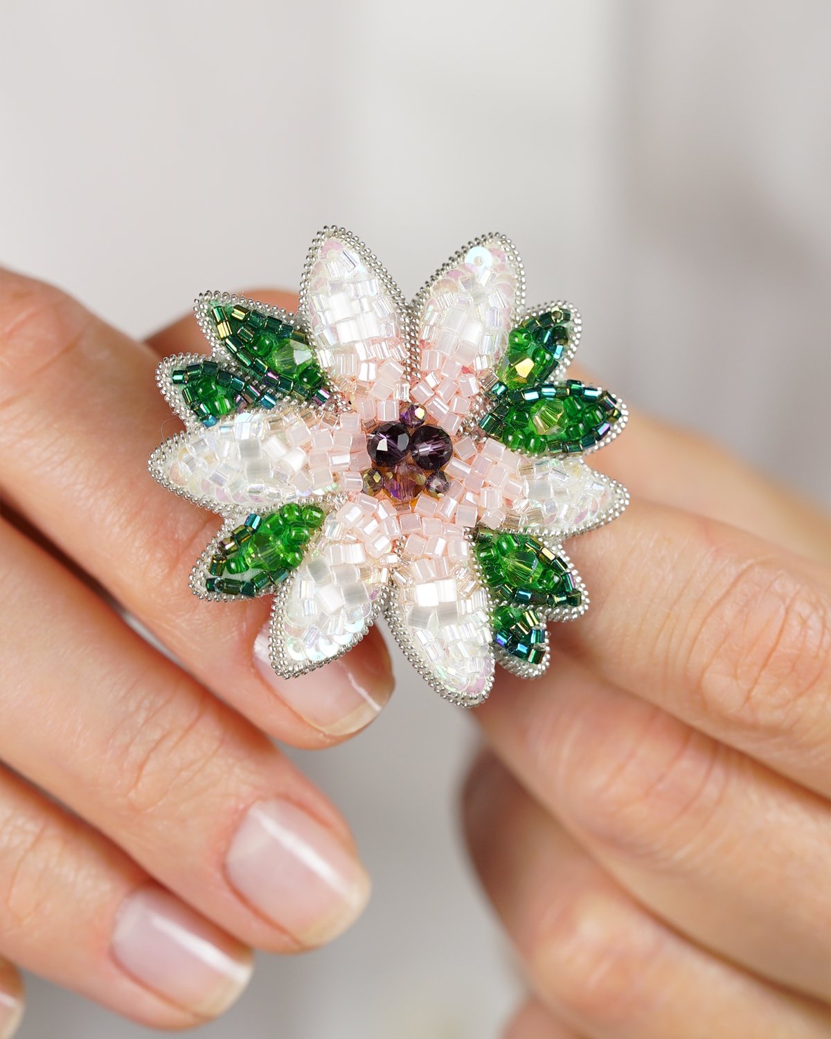 Spring Flower Beaded Brooch - Image 9