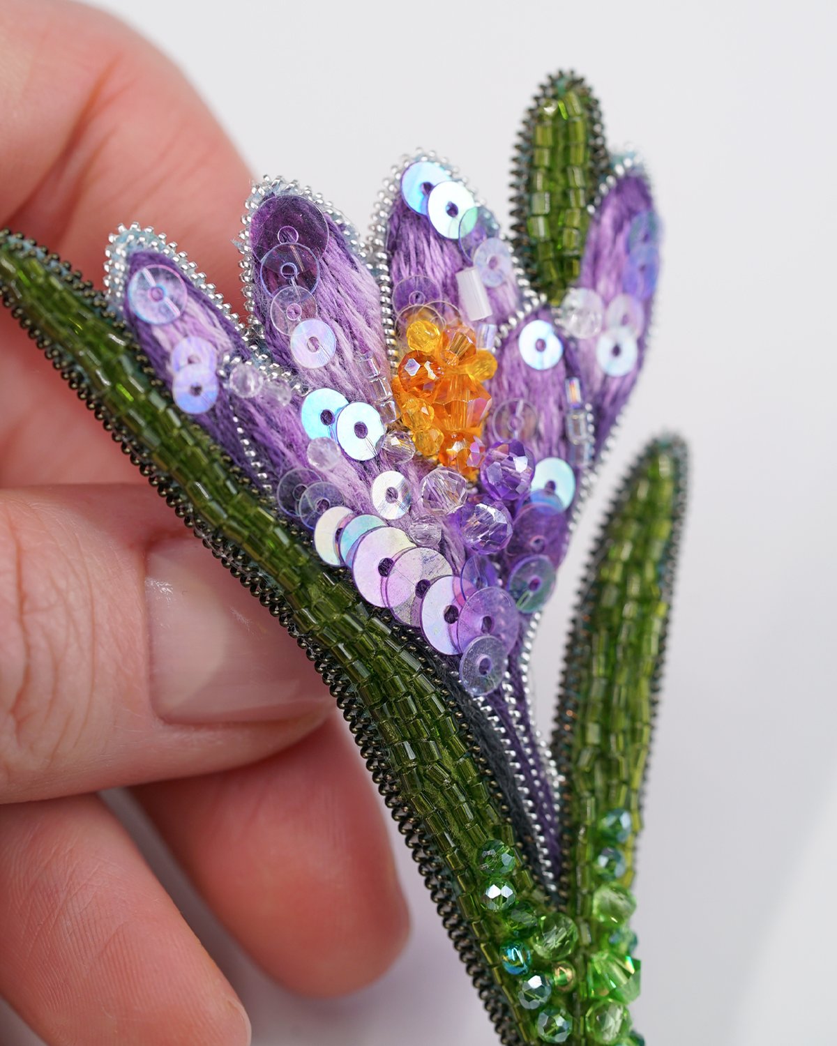 Crocus Flower Brooch - Image 7