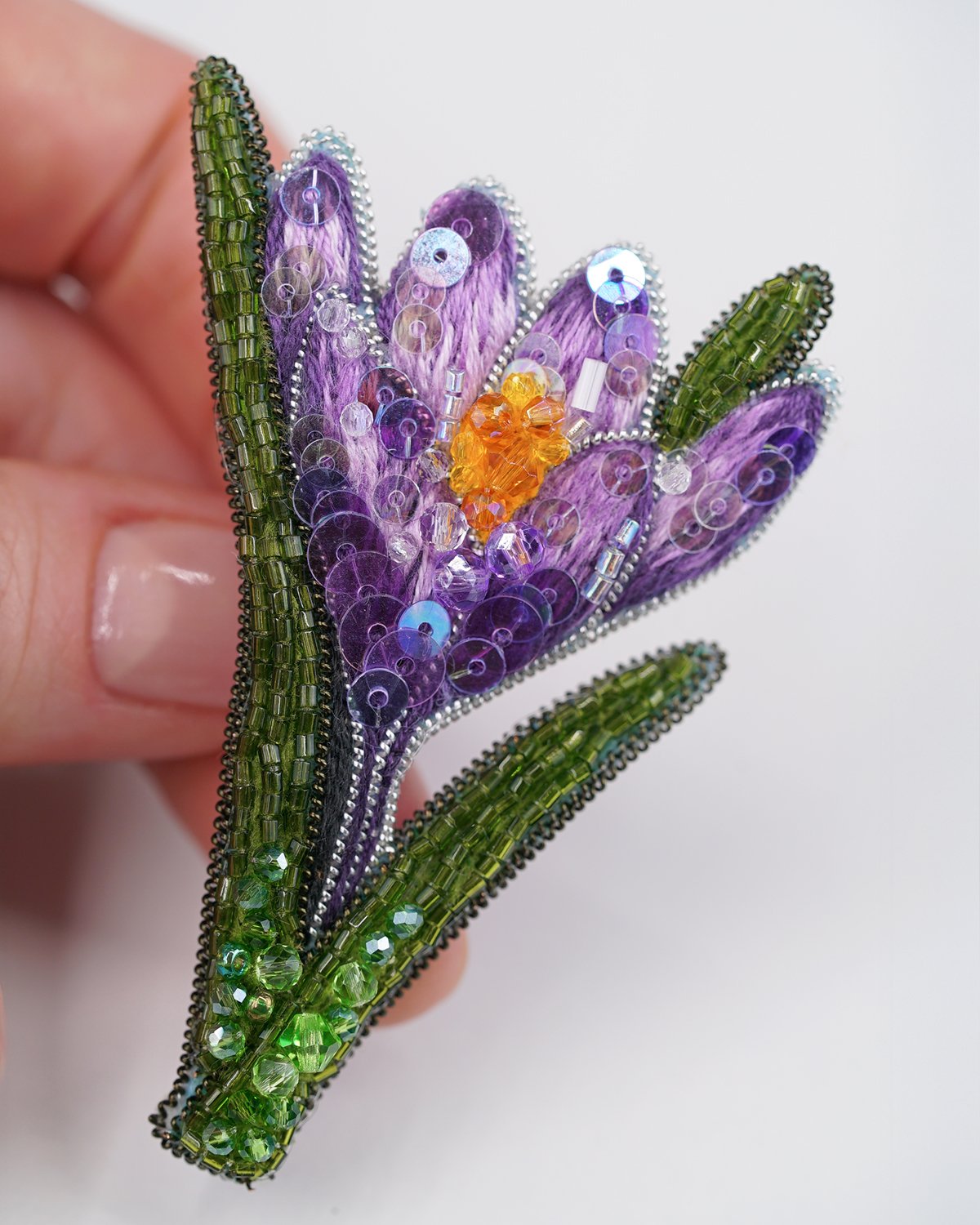 Crocus Flower Brooch - Image 8