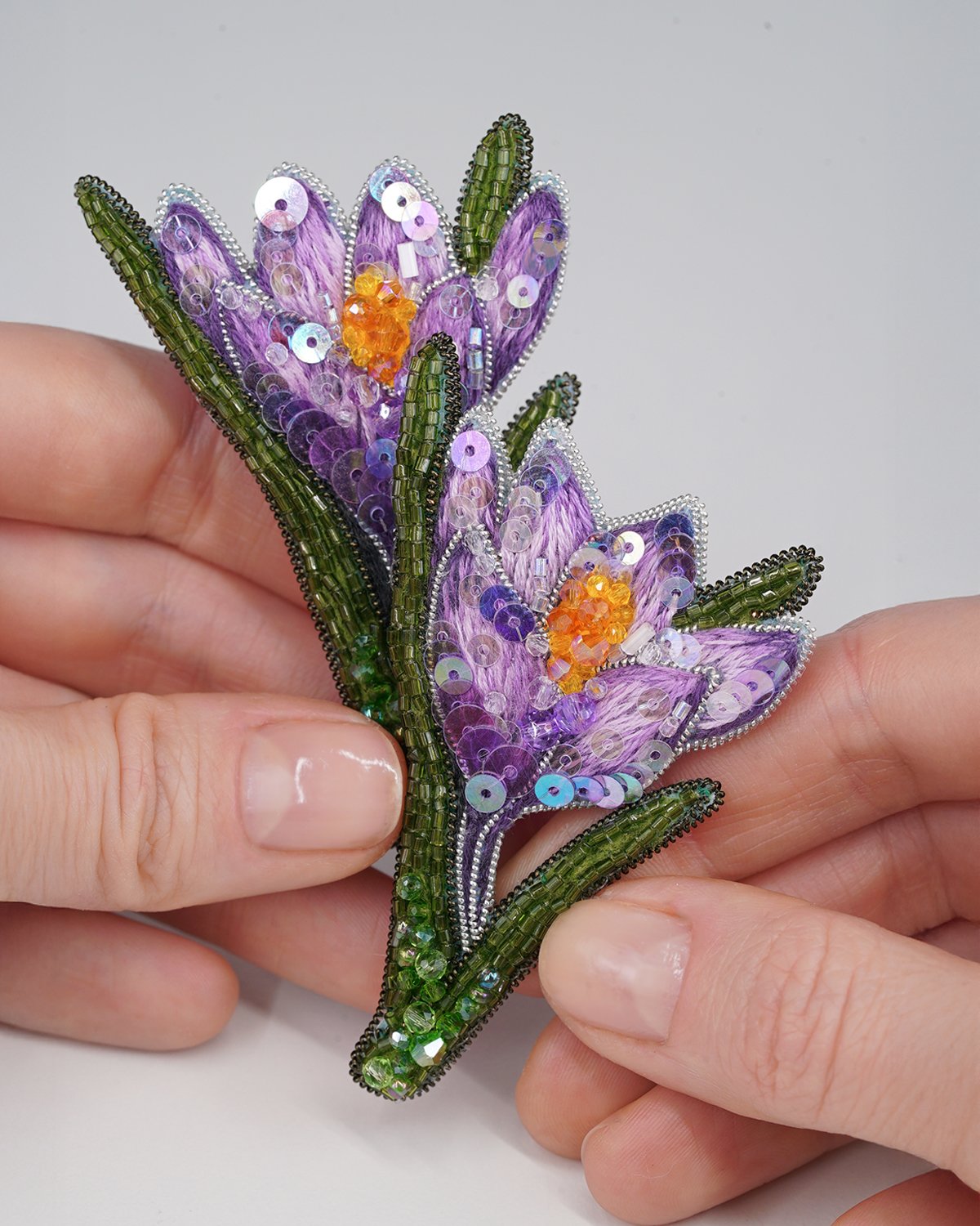 Crocus Flower Brooch - Image 18