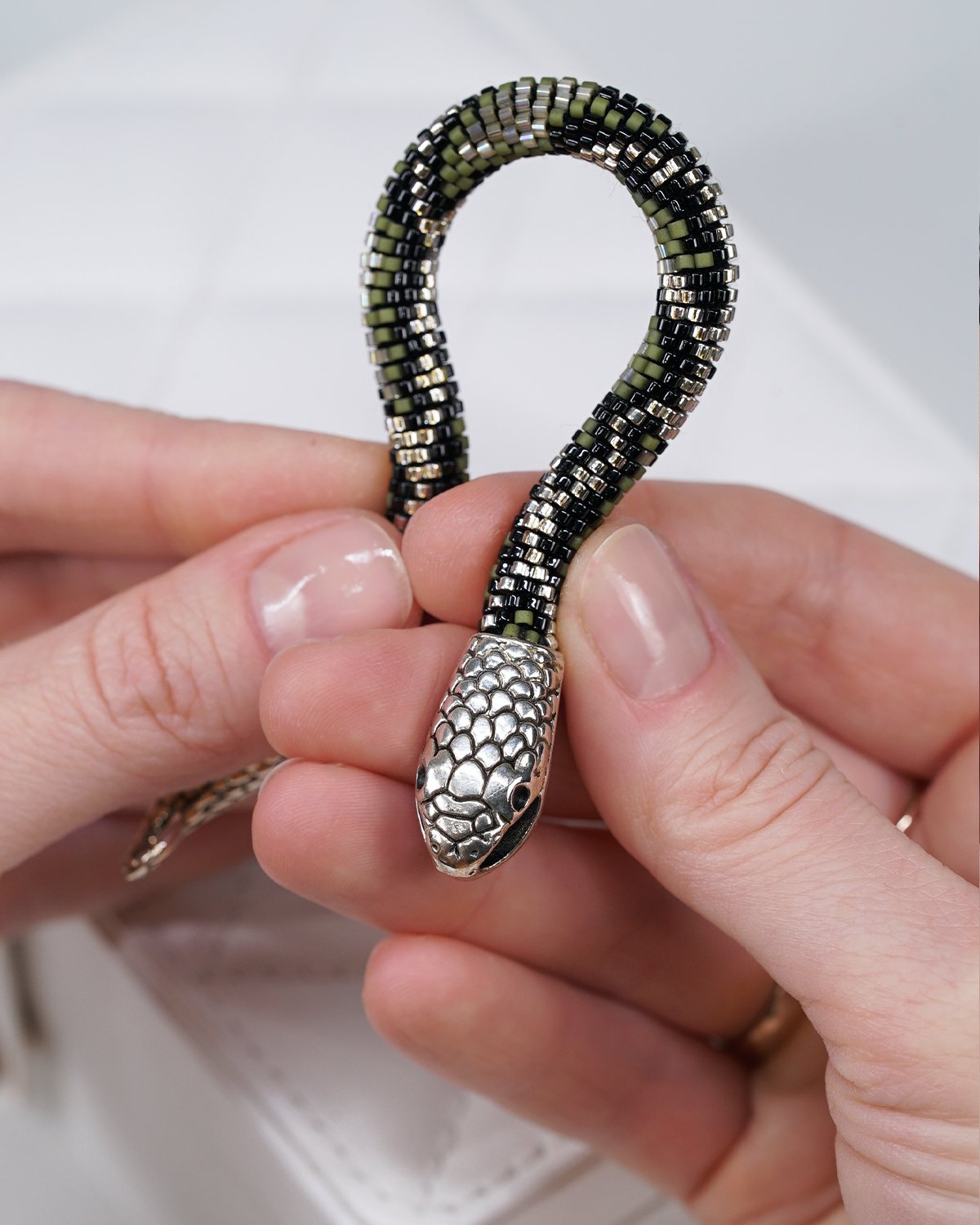 Green Snake Miyuki Bracelet - Image 12